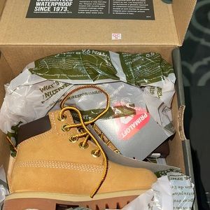 Brand New Toddler 6C Timberland Boots Unisex